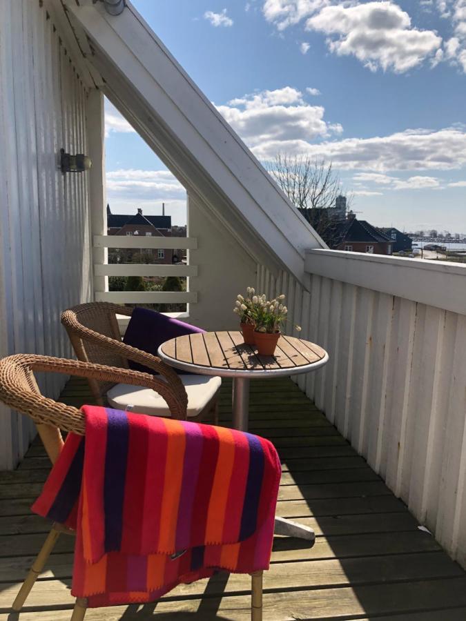 Dejligt Vaerelse Med Eget Bad Og Havudsigt Apartment Assens Exterior photo